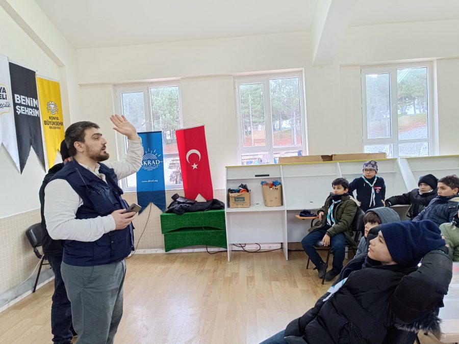 Konya Erdemli Spor Kulübü İzcilerine Amatör Telsizcilik Bilgilendirme Semineri Verildi